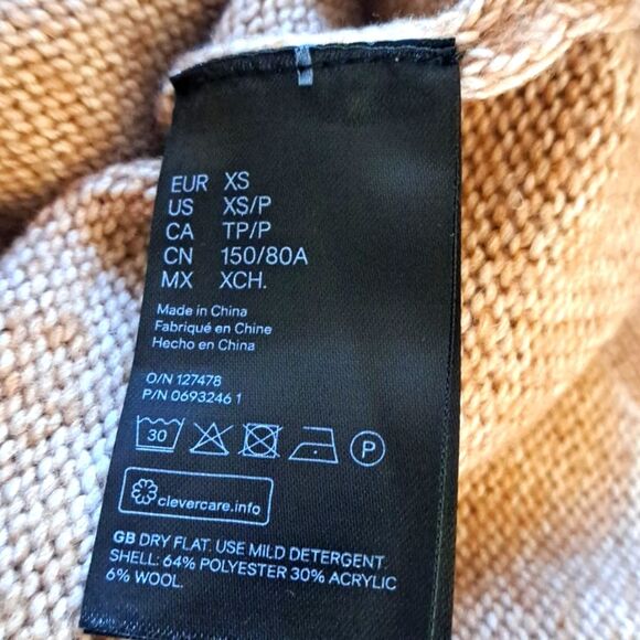 OVERSIZED XSMALL    H&M HIGH NECK SWEATER - Picture 8 of 9